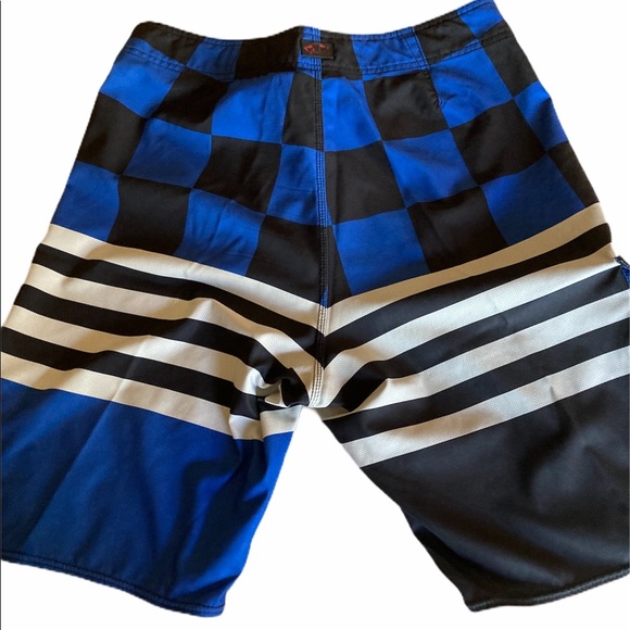 Vans Off The Wall Surf Board Shorts - Picture 4 of 4